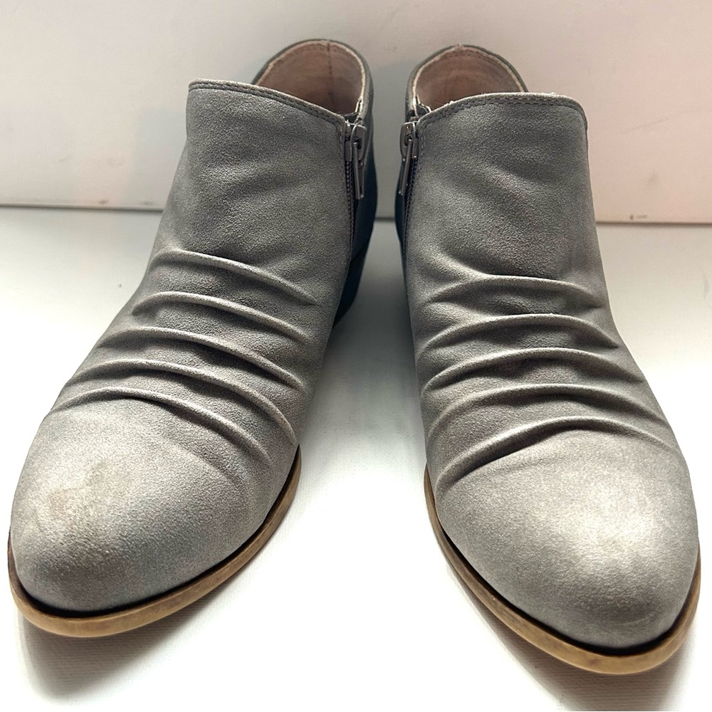 Ankle boots